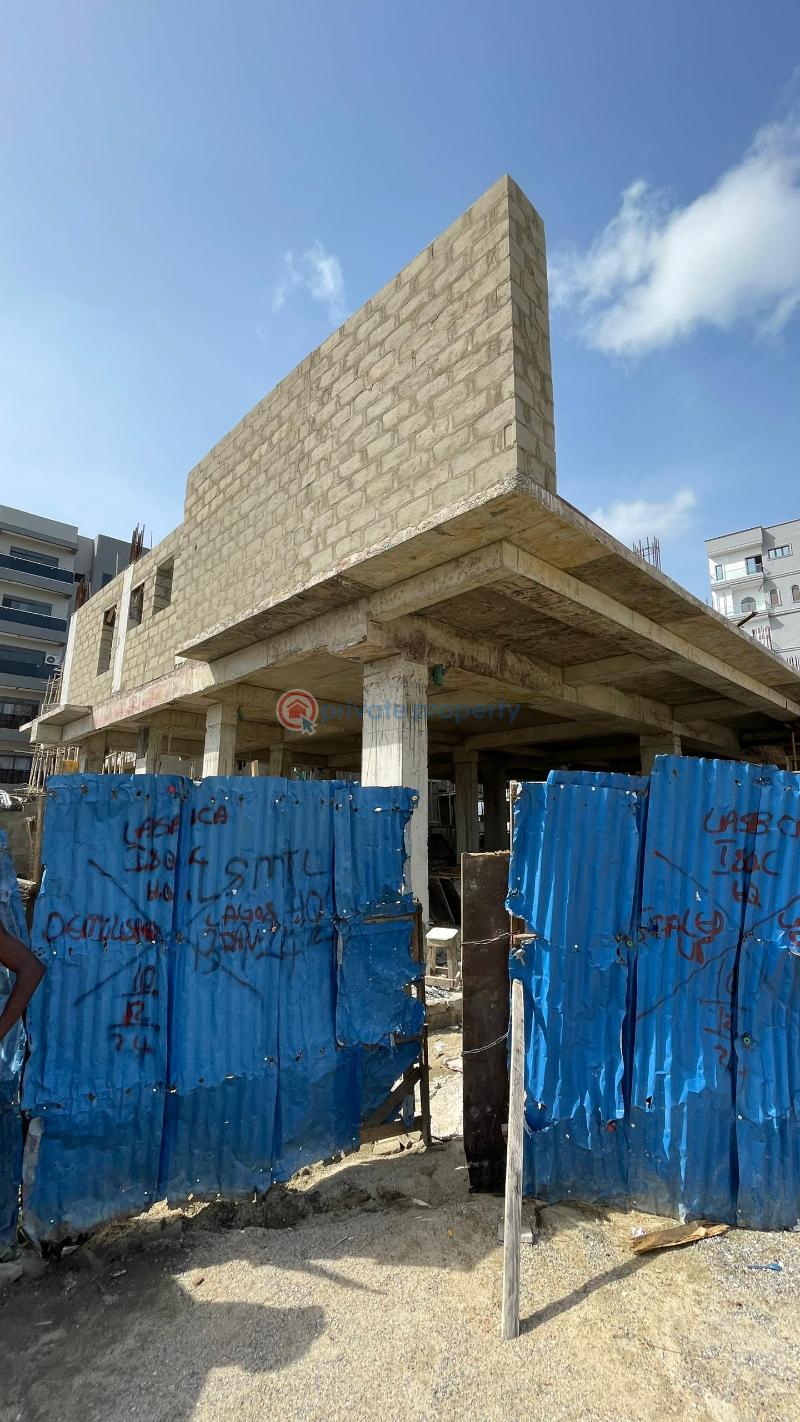 Well-constructed 2 bedroom condo - 5 2 bedroom House For Sale Lekki Phase 1 Lagos - 5