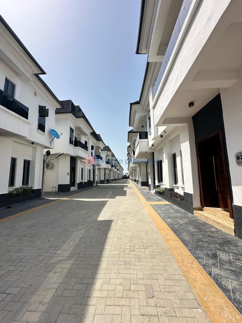 4 bedroom Detached Duplex For Sale Orchid Lekki Lagos - 3