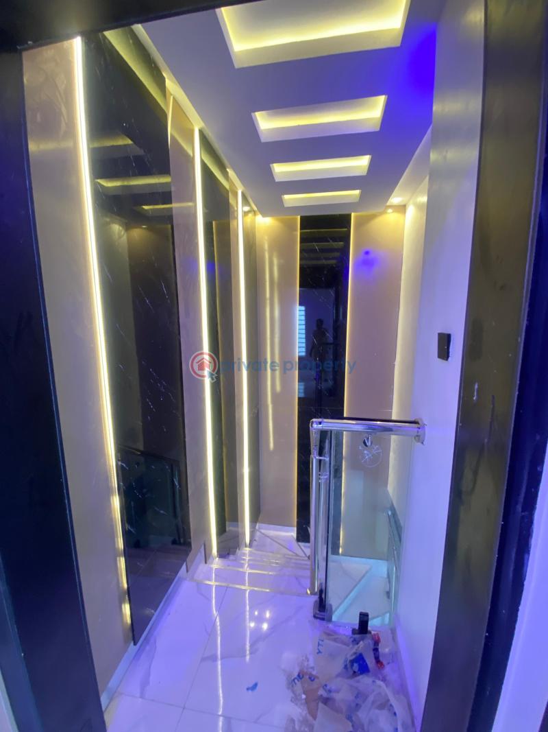 7 bedroom Detached Duplex For Sale New Oko Oba Agege Lagos - 15