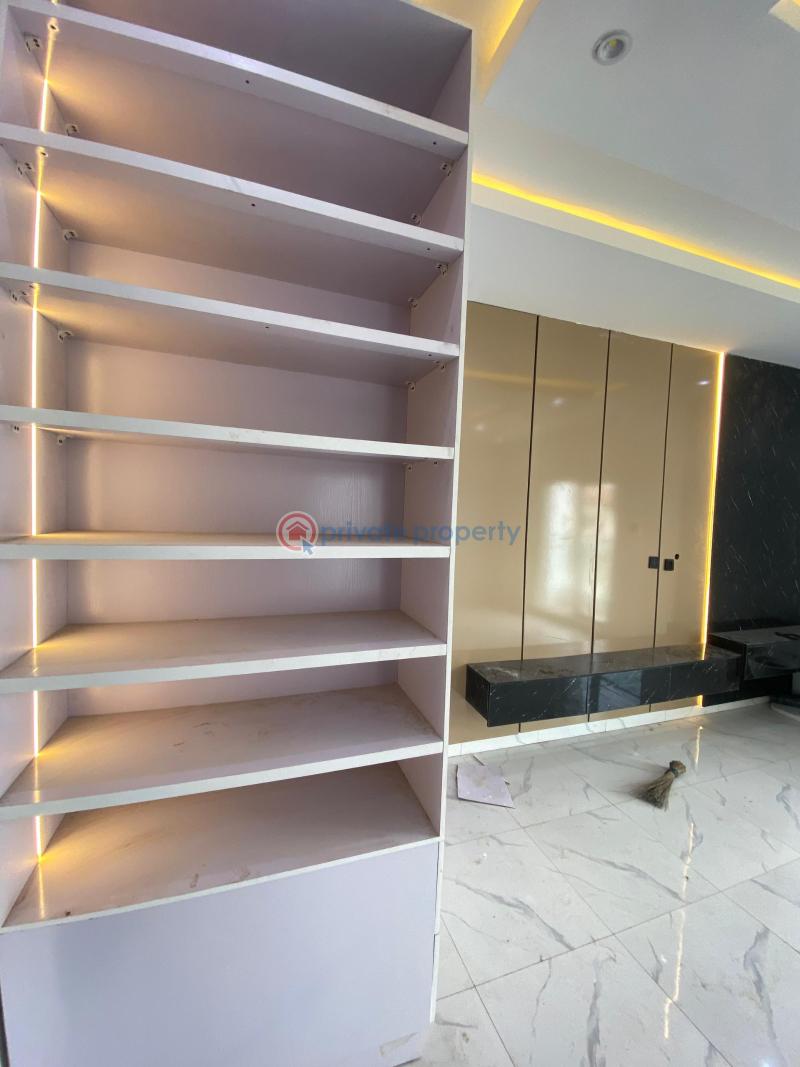 7 bedroom Detached Duplex For Sale New Oko Oba Agege Lagos - 6