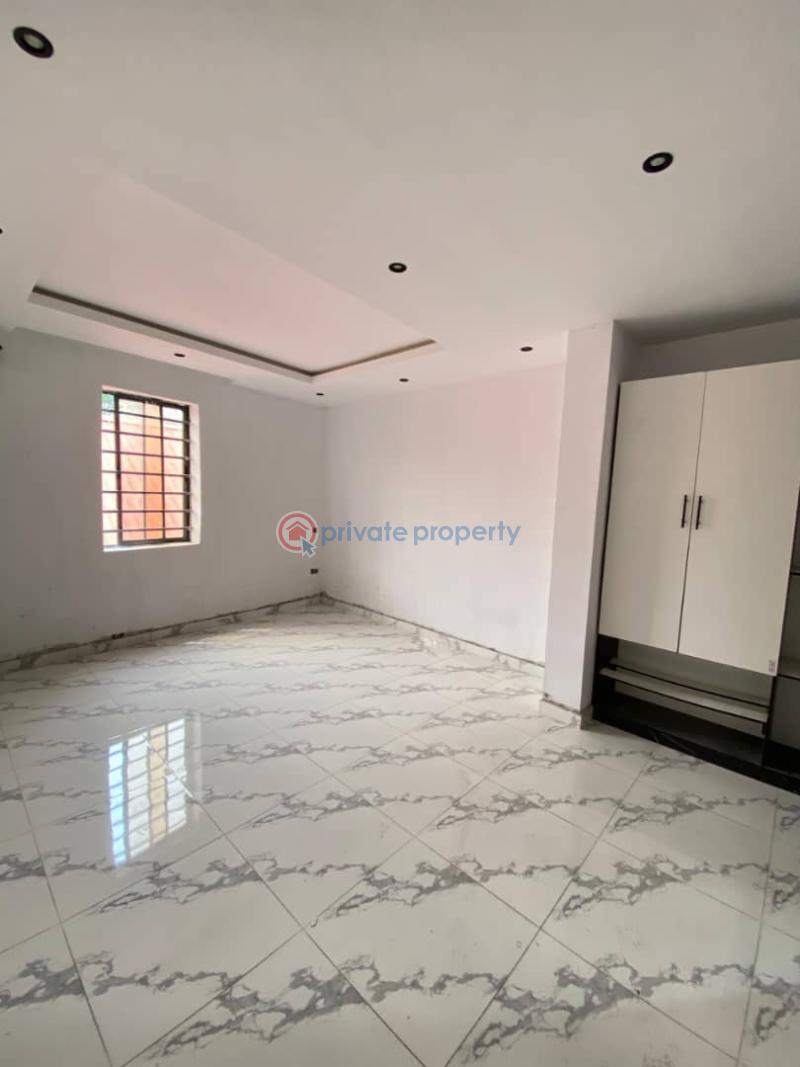 2 bedroom Block Of Flats For Sale Ikate Elegushi Lekki Lagos - 3