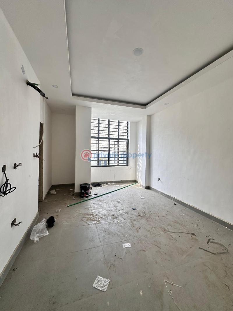 2 bedroom Block Of Flats For Sale Chevron Lekki Lagos - 10