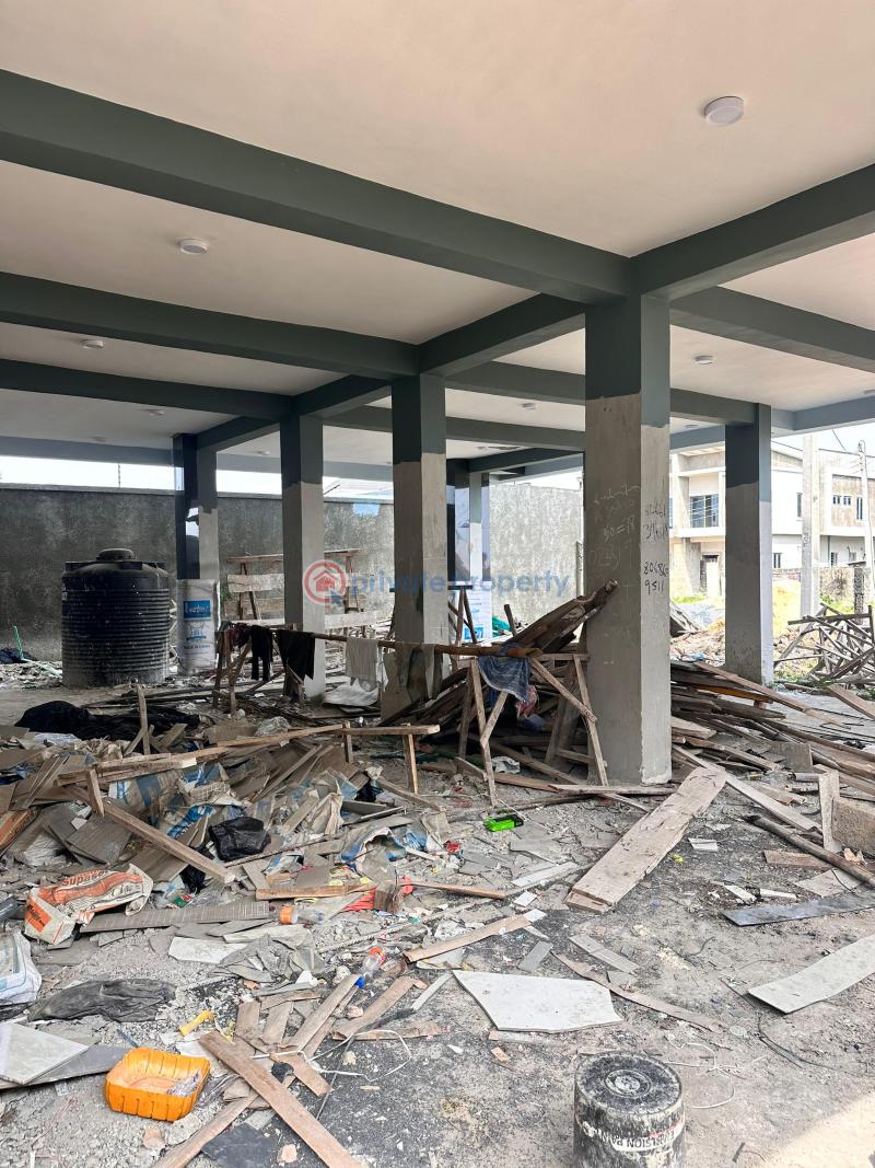 2 bedroom Block Of Flats For Sale Chevron Lekki Lagos - 2