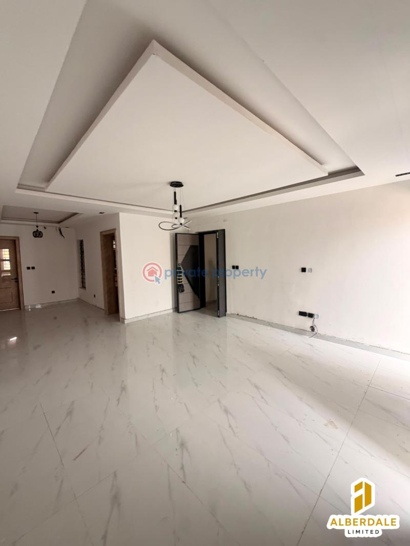 3 bedroom House For Sale Pedro Gbagada Lagos - 3