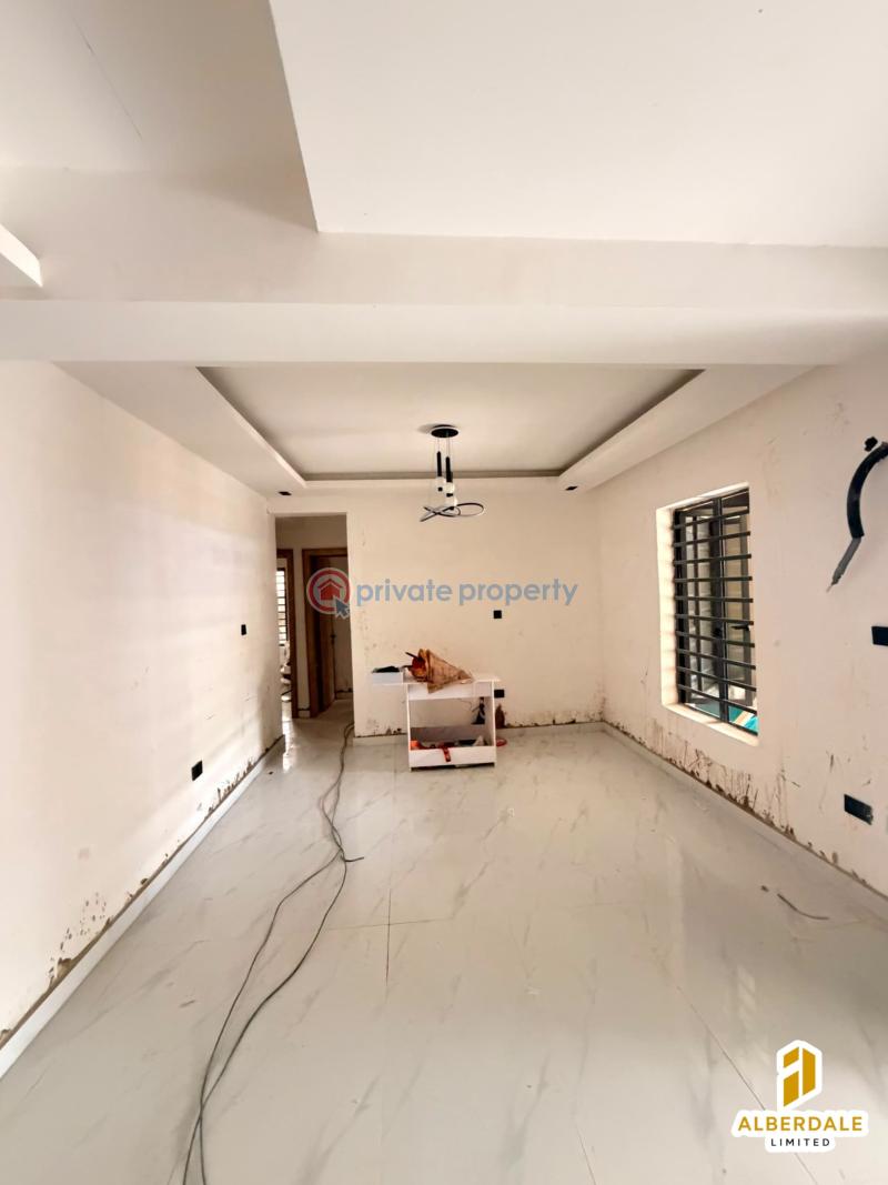 3 bedroom House For Sale Pedro Gbagada Lagos - 6