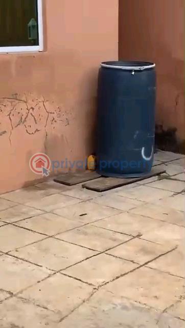 Bungalow For Sale Meiran Enyo Axis ,lagos Abule Egba Lagos - 6