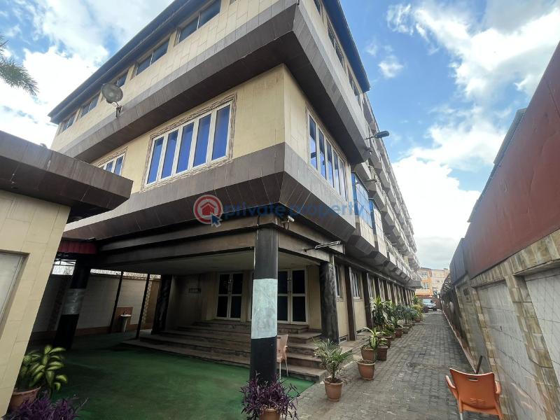Hotel For Rent Onipanu Shomolu Lagos - 9