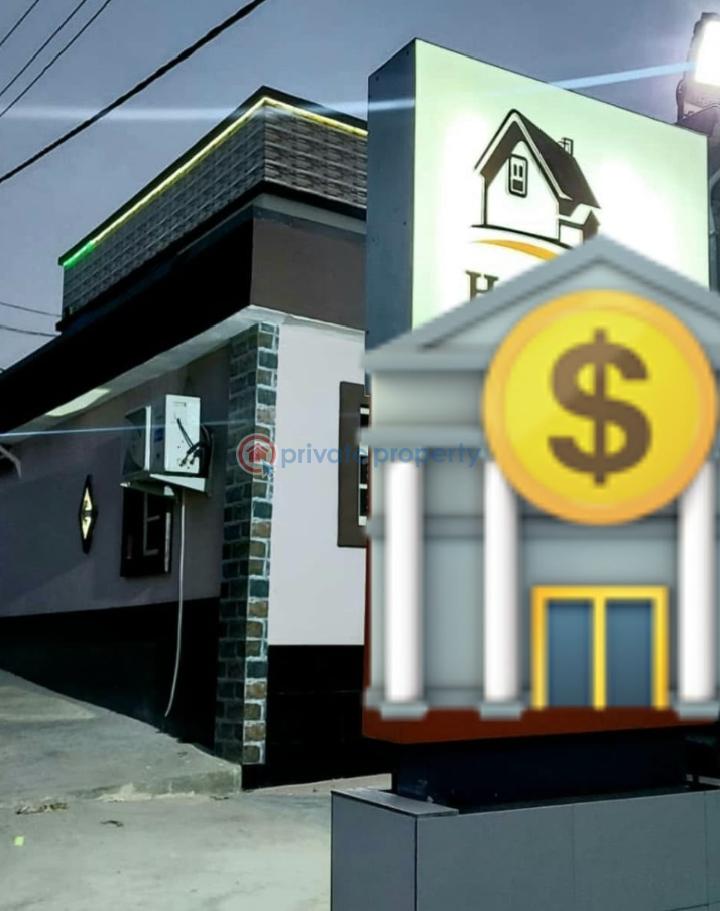 10 bedroom Hotel For Sale Ogba Lagos