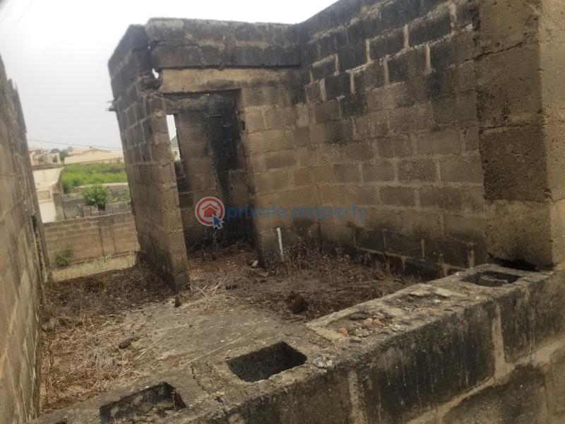 8 bedroom Detached Duplex For Sale Obasanjo Presidential Hill Top Abeokuta. Oke Mosan Abeokuta Ogun - 10