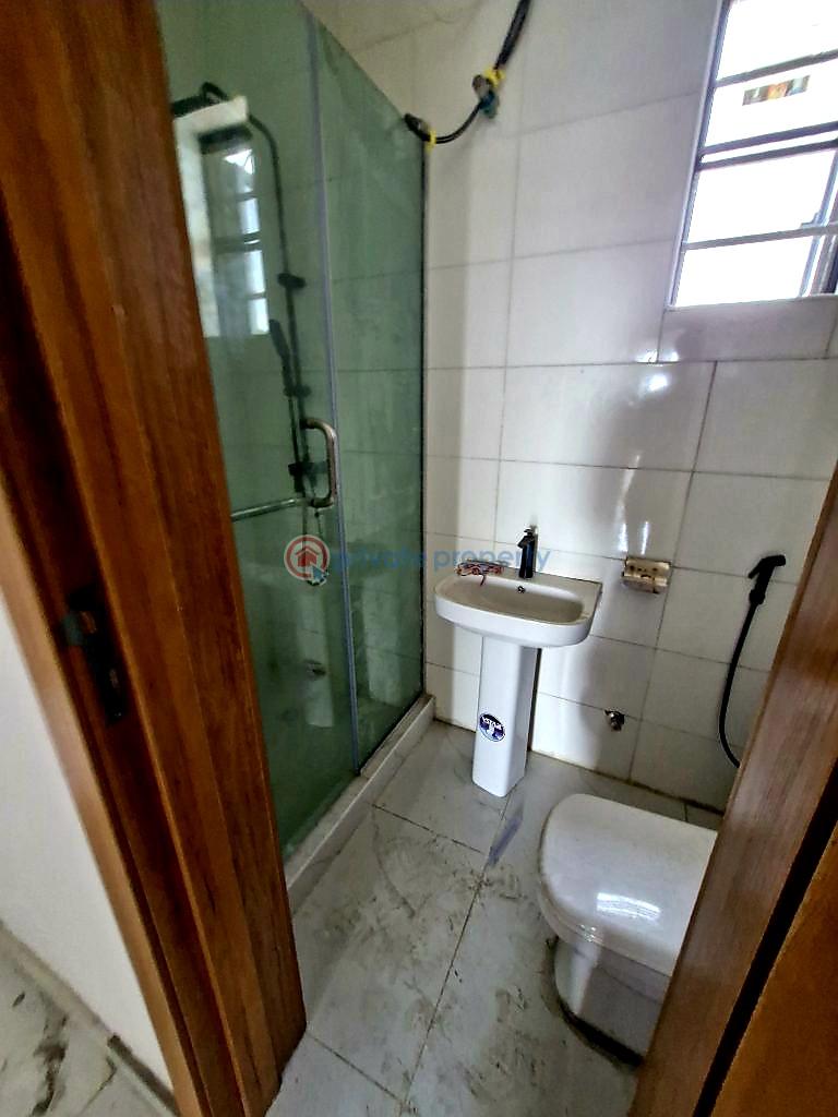 1 bedroom Mini Flat For Sale Orchid Road Chevron Drive Lekki Lagos - 4