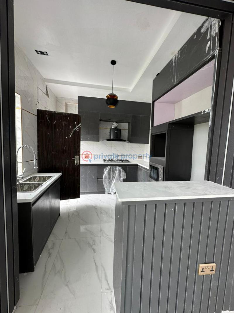 2 bedroom Self Contain For Sale Ikate Elegushi Lekki Lagos - 4