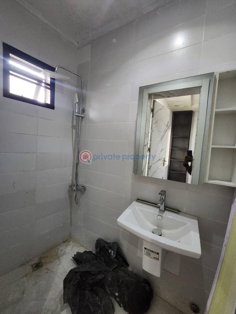 2 bedroom Shared Apartment For Sale Oniru Victoria Island Lagos - 11