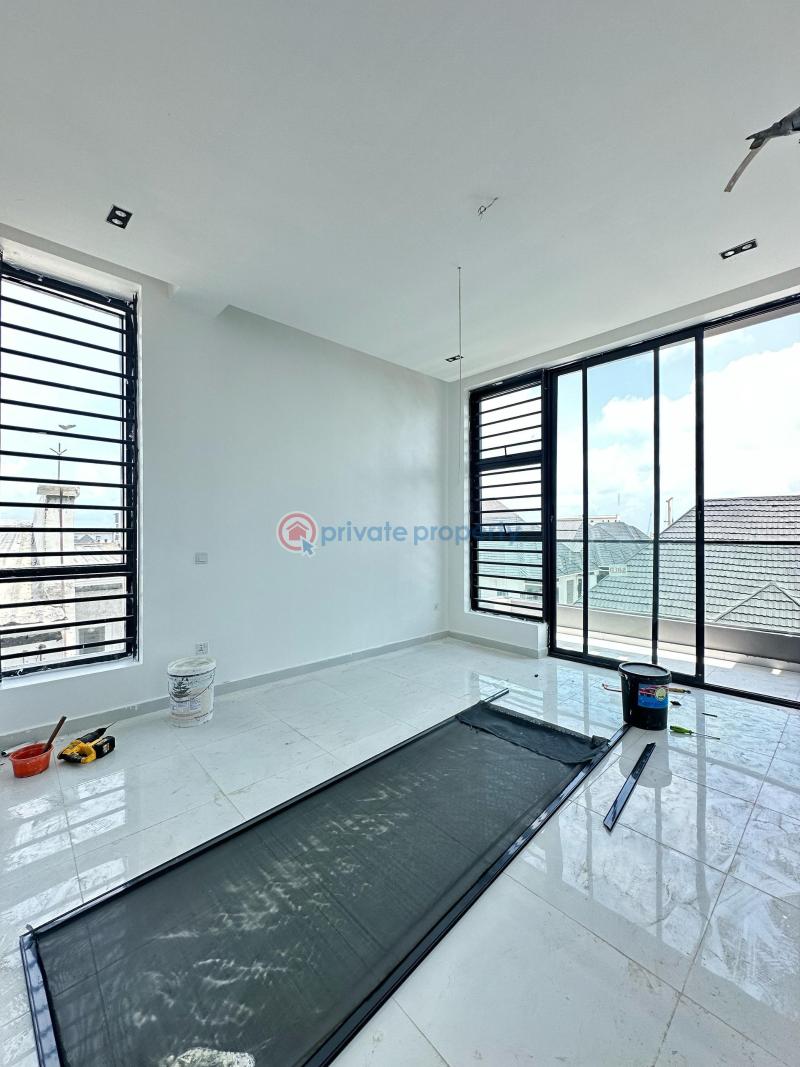 2 bedroom Flat & Apartment For Sale Ologolo Lekki Lagos - 4