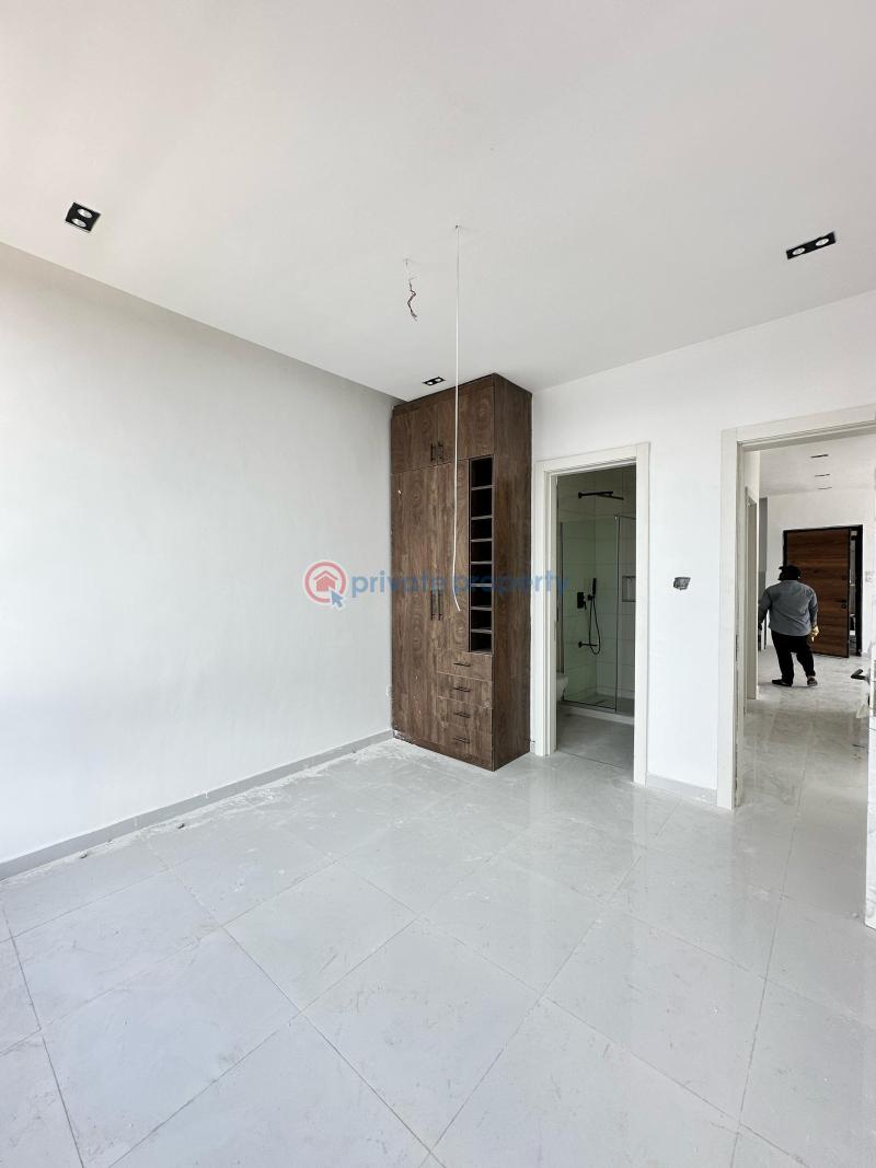 2 bedroom Flat & Apartment For Sale Ologolo Lekki Lagos - 7