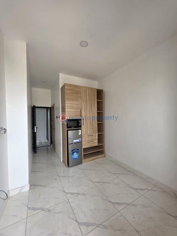 2 bedroom Block Of Flats For Sale Lekki Phase 1 Lagos - 10