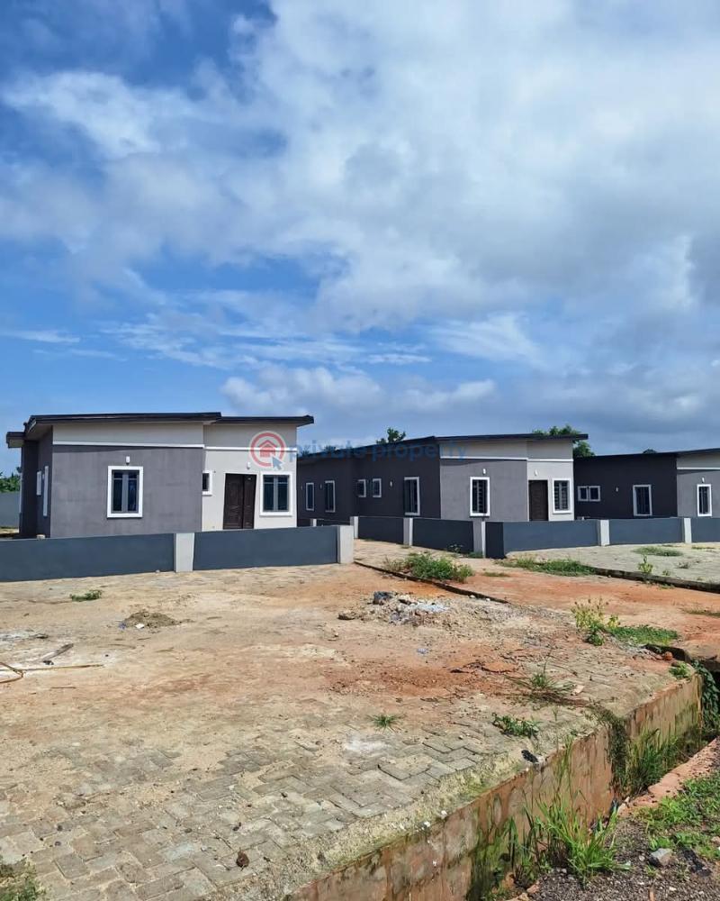 3 bedroom Bungalow For Sale Queens Homes, Mowe Mowe Ogun area  - 8