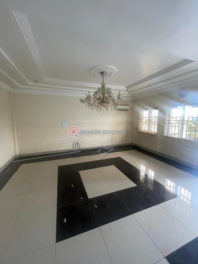 Well finished 3-bedroom flat on the second floor available for rent - 2 3 bedroom Block Of Flats For Rent Gishiri, Katampe Main Abuja Phase 2  - 2