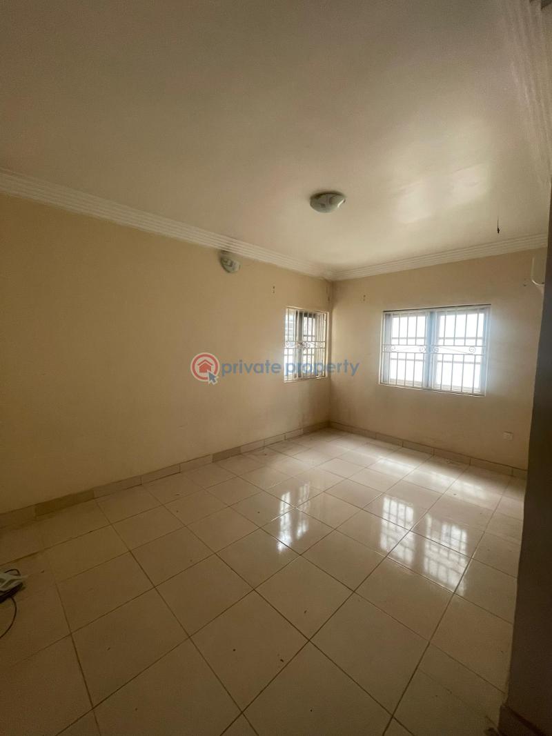 Well finished 3-bedroom flat on the second floor available for rent - 8 3 bedroom Block Of Flats For Rent Gishiri, Katampe Main Abuja Phase 2  - 8
