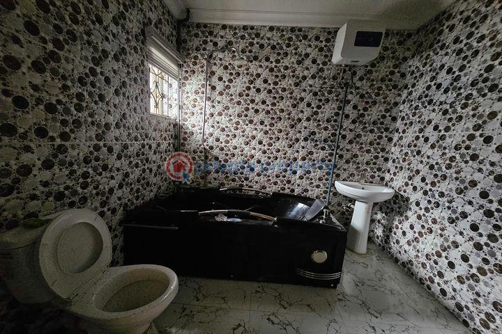 Well finished 3 bedroom flat - 8 3 bedroom Block Of Flats For Rent Ikota Lekki Lagos - 8