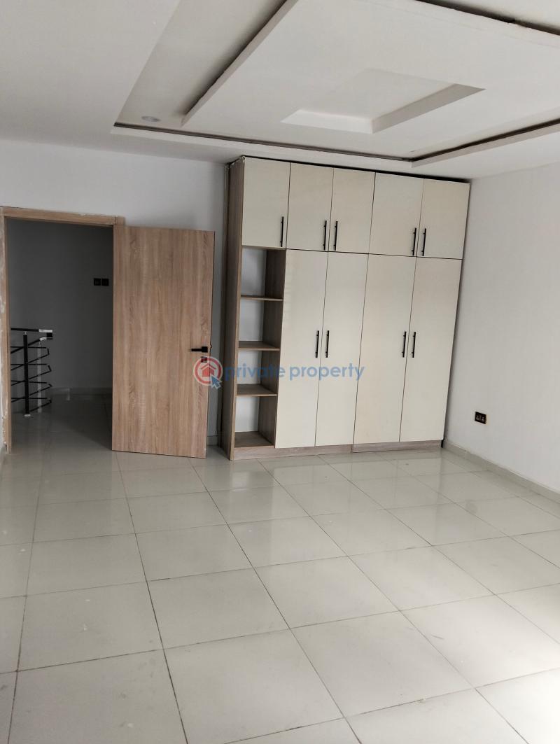 3 bedroom Terraced Duplex For Sale Orchid Road Lafiaji Lekki Lagos - 10