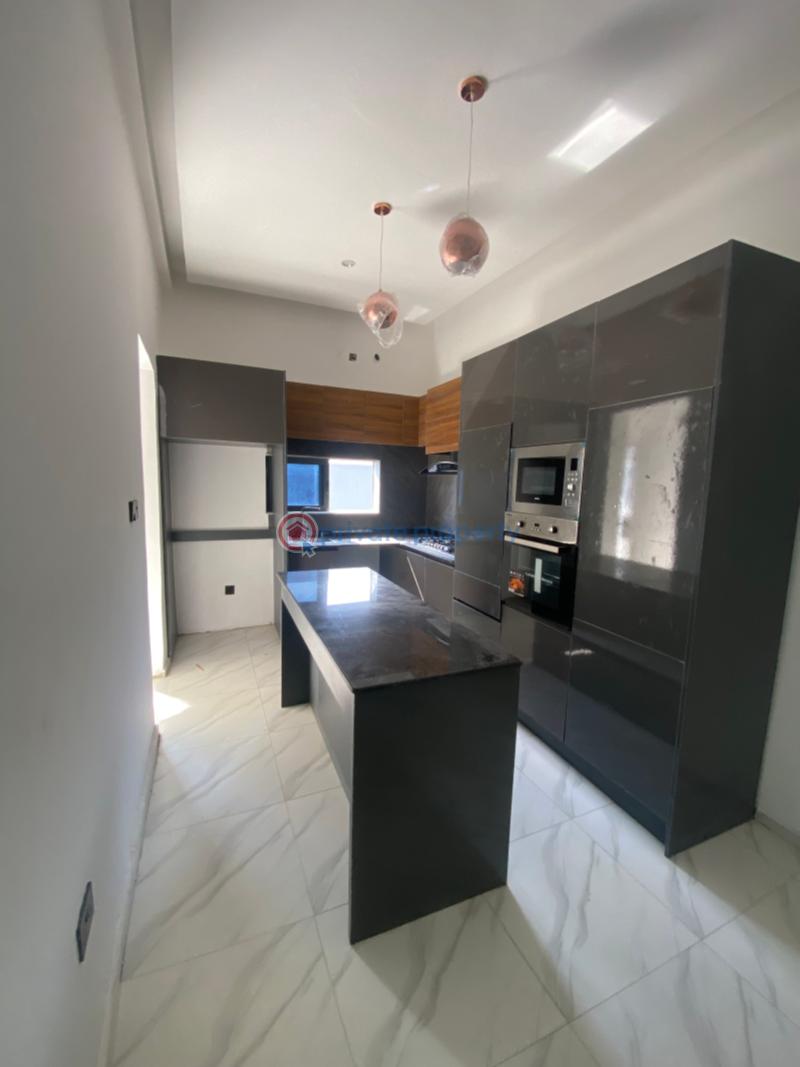 4 bedroom Terraced Duplex For Sale Ikate Elegushi Lekki Lagos - 4