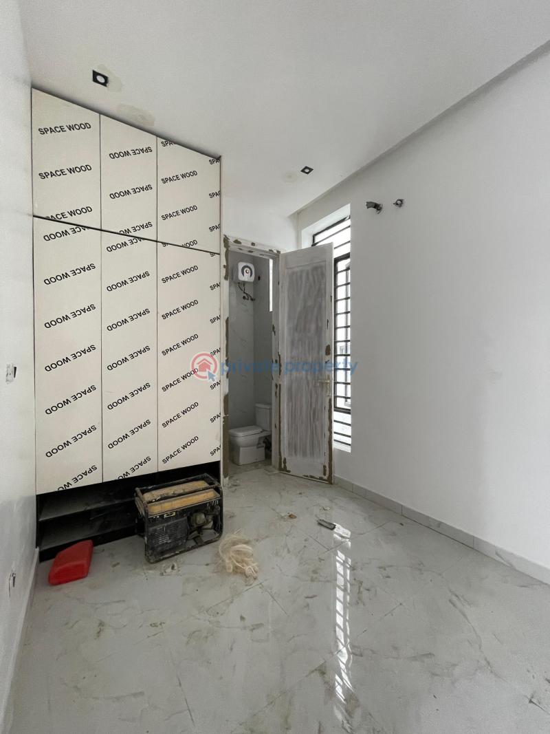 Well finished 4 bedroom fully detached duplex for sale - 2 4 bedroom Detached Duplex For Sale Orchid Road Lekki Lagos - 2