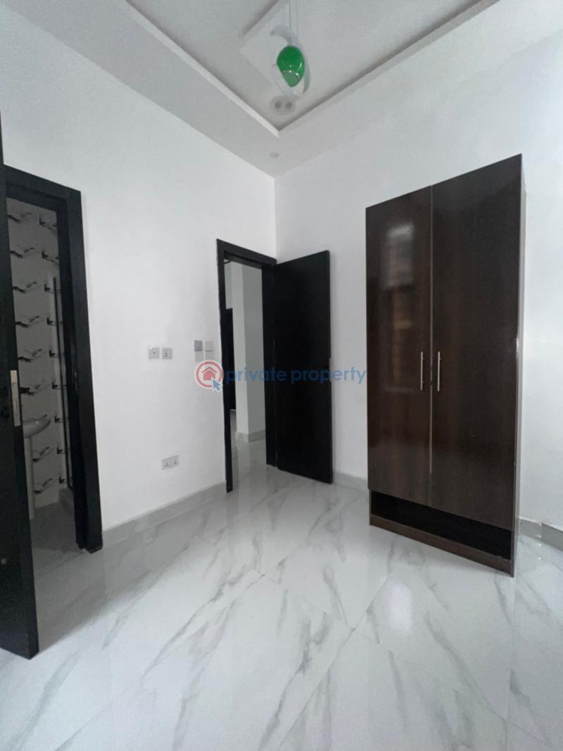 4 bedroom Semi detached Duplex For Sale Chevron Drive Lekki Lagos - 16