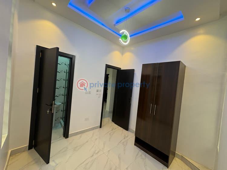 4 bedroom Semi detached Duplex For Sale Chevron Drive Lekki Lagos - 10
