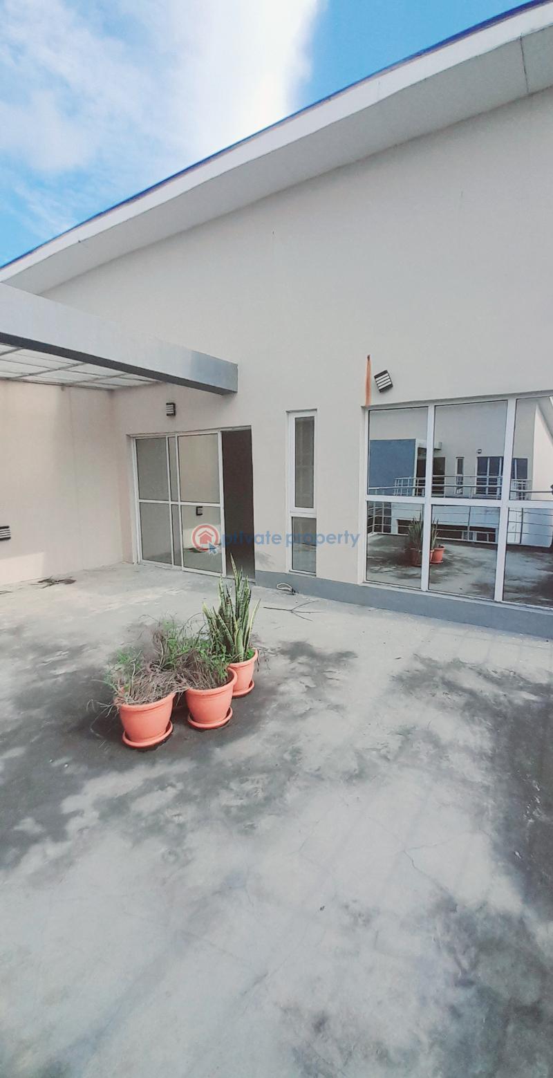 Well finished 4 bedroom semi-detached duplex - 3 4 bedroom Semi detached Duplex For Sale Along New Road Igbo Efon Lekki Lagos - 3