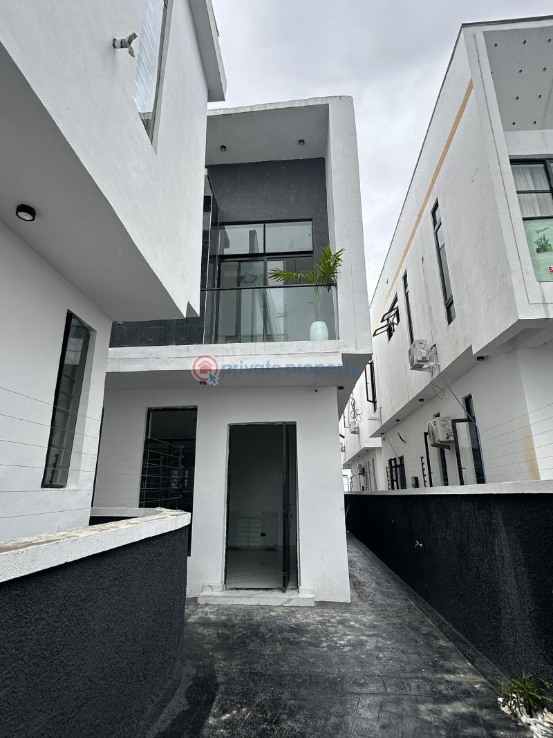 Well finished 4 bedroom semi detached duplex for sale ikota lekki - 0 4 bedroom Semi detached Duplex For Sale Ikota Lekki Lagos - 0