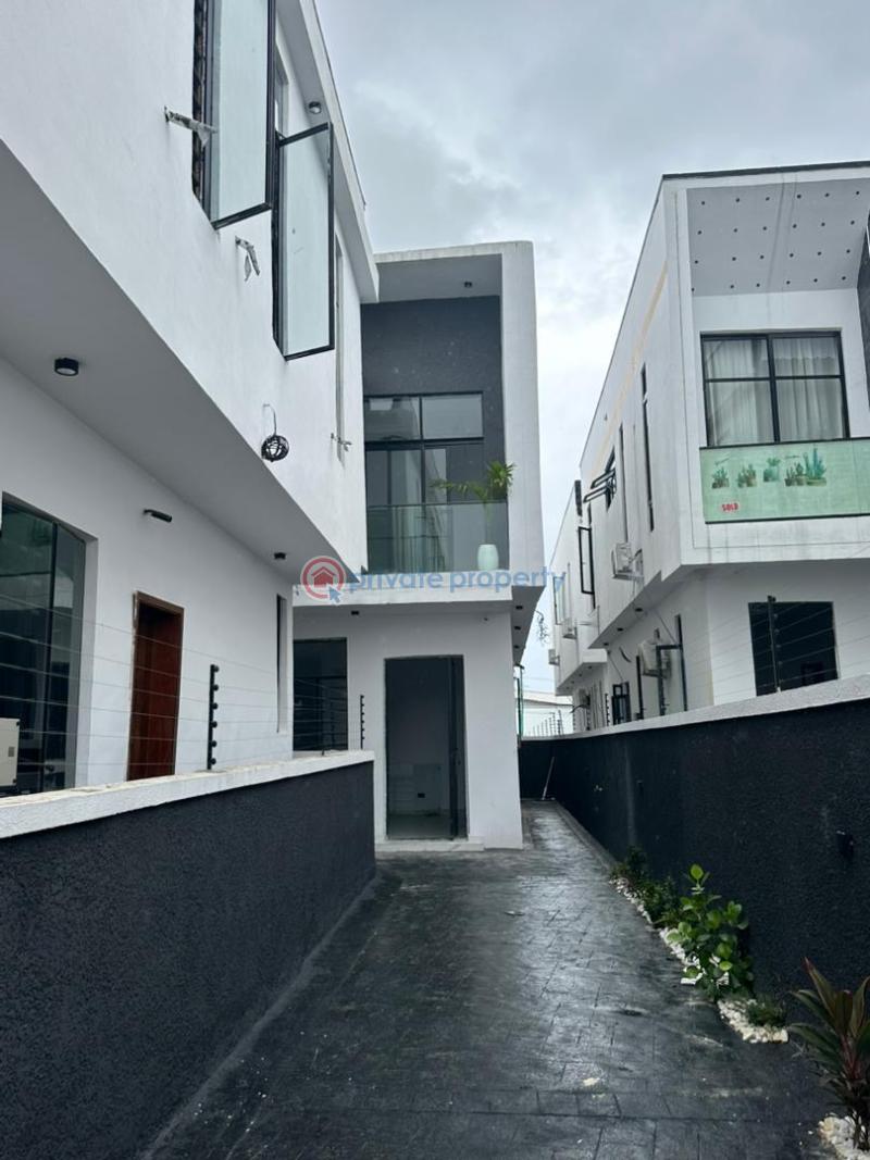 Well finished 4 bedroom semi detached duplex for sale ikota lekki - 16 4 bedroom Semi detached Duplex For Sale Ikota Lekki Lagos - 16