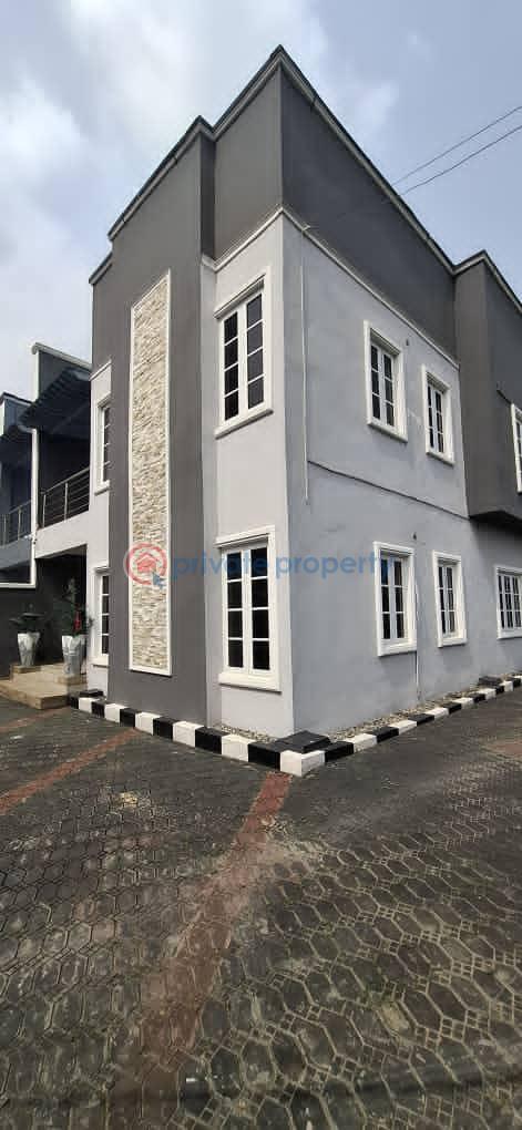 4 bedroom Semi detached Duplex For Sale Mende Maryland Lagos