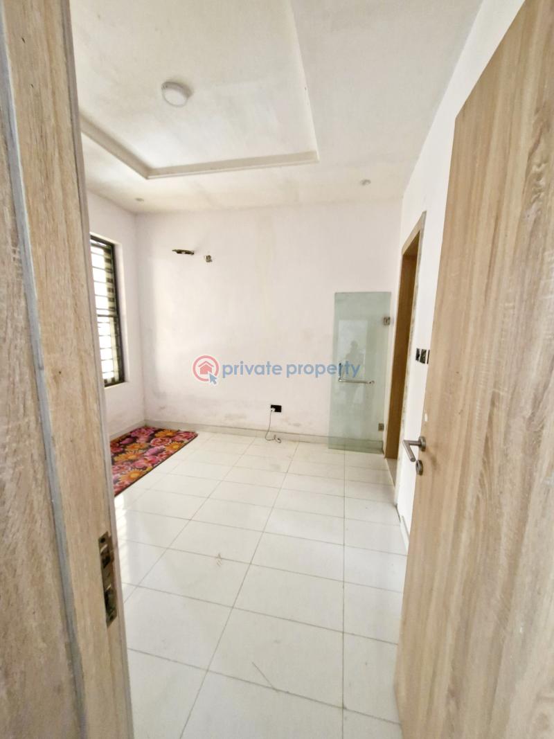 Well finished 4 bedroom terraced duplex - 2 4 bedroom Terraced Duplex For Sale Ilasan/ikate Ilasan Lekki Lagos - 2