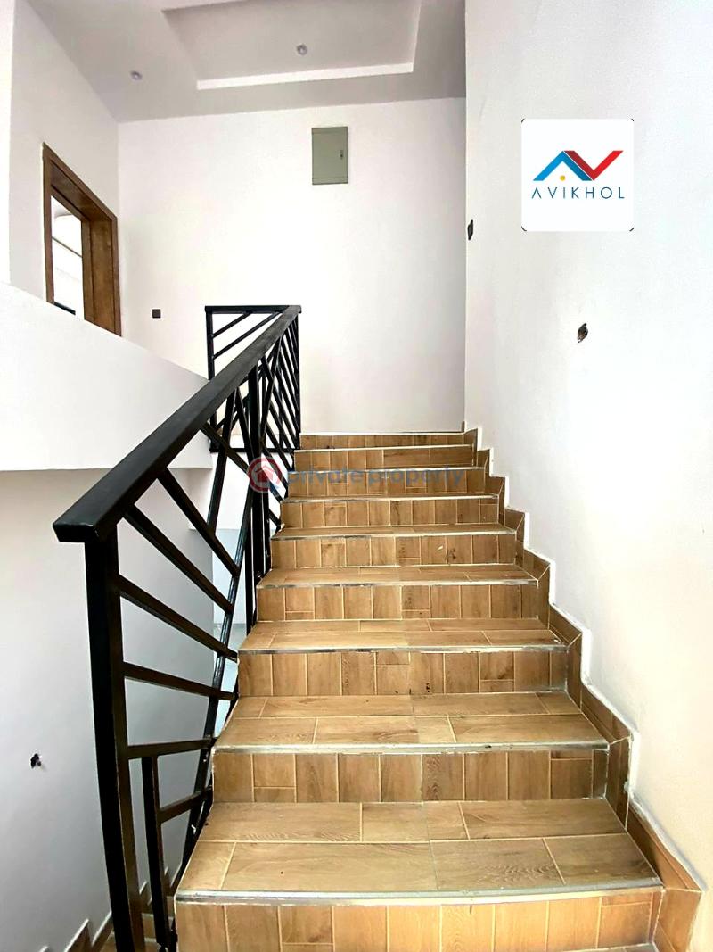 4 bedroom Terraced Duplex For Sale Ologolo Lekki Lagos - 3