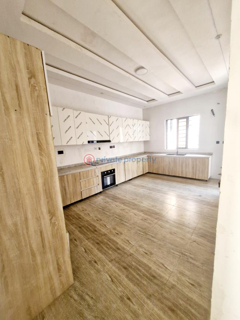 Well finished 4 bedroom terraced duplex - 4 4 bedroom Terraced Duplex For Sale Ilasan/ikate Ilasan Lekki Lagos - 4