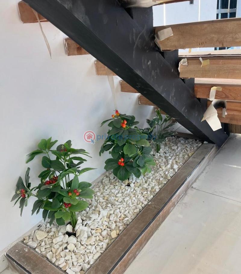 5 bedroom Detached Duplex For Sale Chevron Drive Lekki Lagos - 10