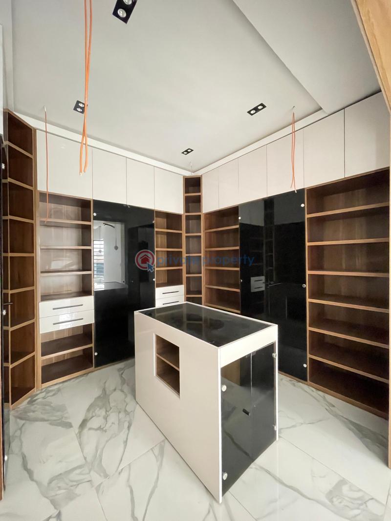 5 bedroom Detached Duplex For Sale Osapa Lekki Lagos - 9