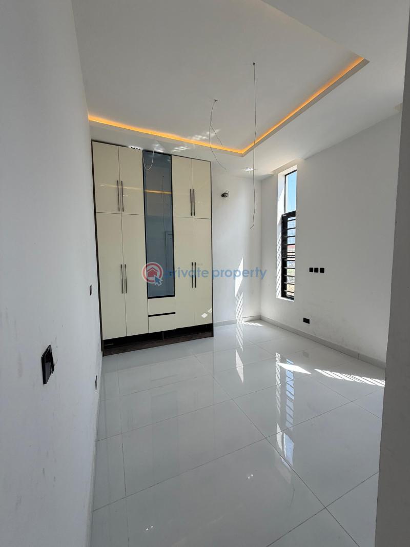 5 bedroom Duplex For Sale Chevron Drive Lekki Lagos - 4