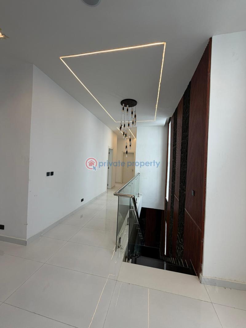 5 bedroom Duplex For Sale Chevron Drive Lekki Lagos - 3