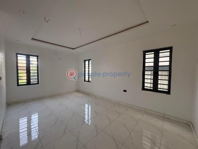 5 bedroom Semi detached Duplex For Sale Off Admiralty Way Lekki Phase 1 Lagos - 9
