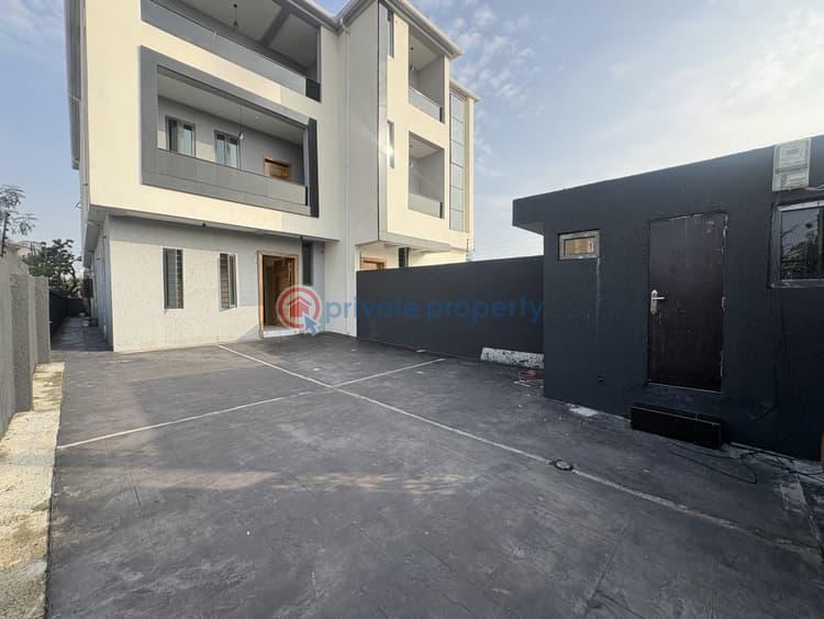 5 bedroom Semi detached Duplex For Sale Off Admiralty Way Lekki Phase 1 Lagos - 0