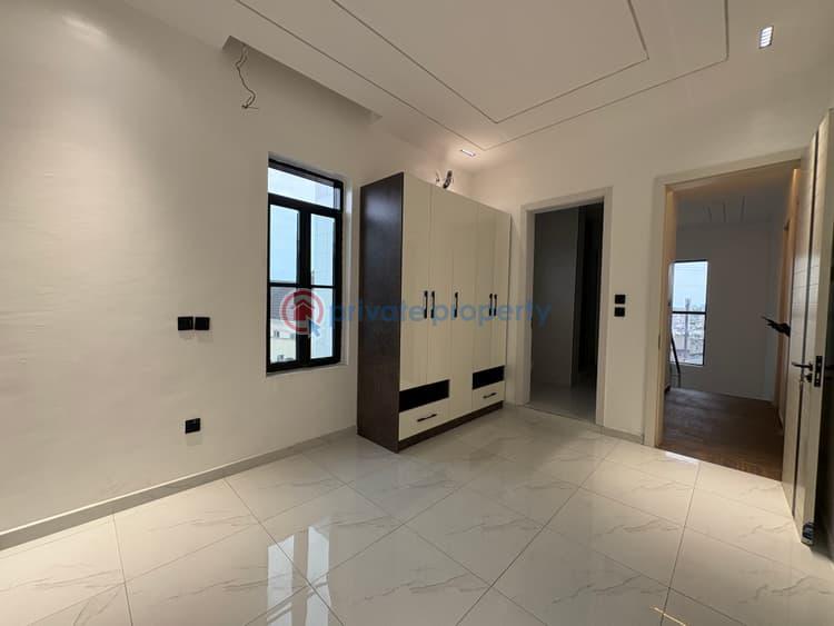 5 bedroom Semi detached Duplex For Sale Osapa Lekki Lagos - 17