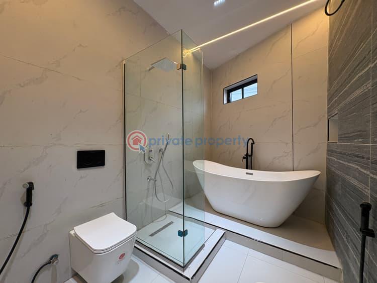 5 bedroom Semi detached Duplex For Sale Osapa Lekki Lagos - 12