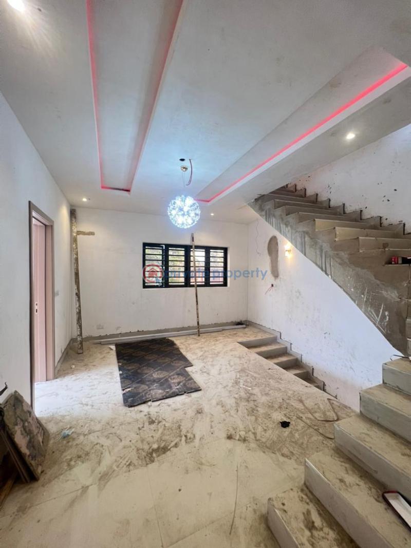 5 bedroom Detached Duplex For Sale Surulere Lagos - 8
