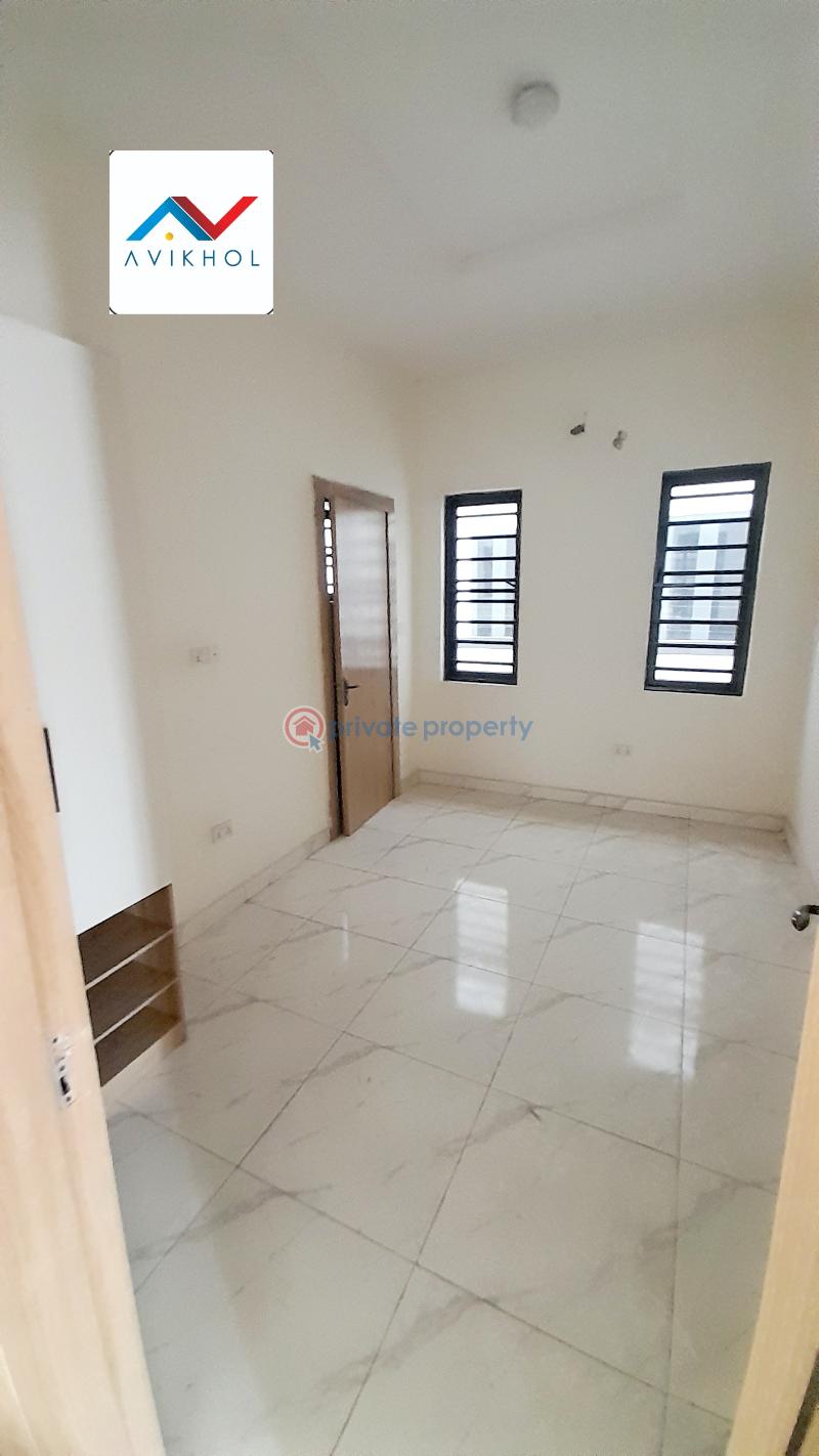 Well finished 5 spacious bedroom fully detached duplex - 21 5 bedroom Detached Duplex For Sale Chevy View Estate, Chevron Chevron Drive Lekki Lagos - 21