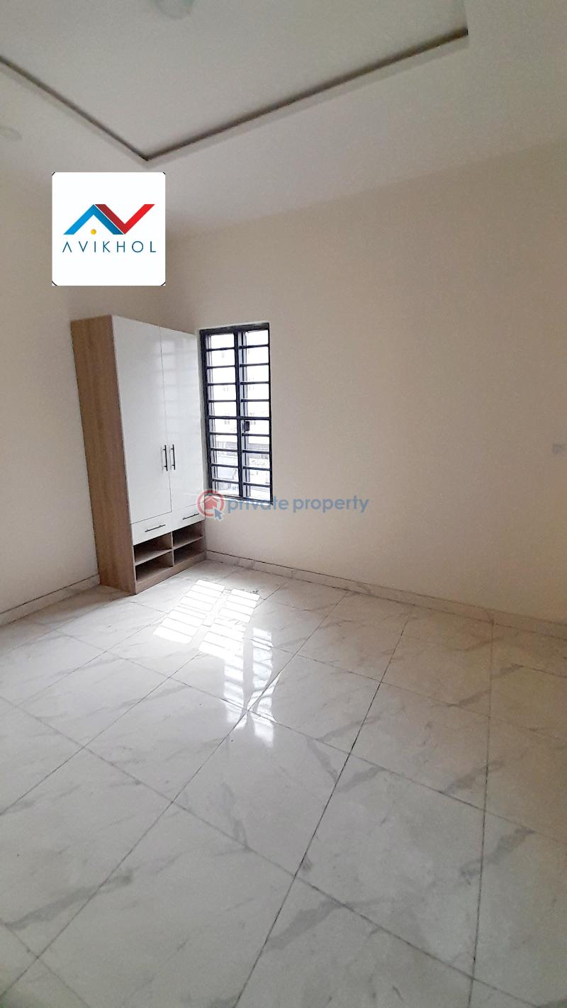 Well finished 5 spacious bedroom fully detached duplex - 27 5 bedroom Detached Duplex For Sale Chevy View Estate, Chevron Chevron Drive Lekki Lagos - 27