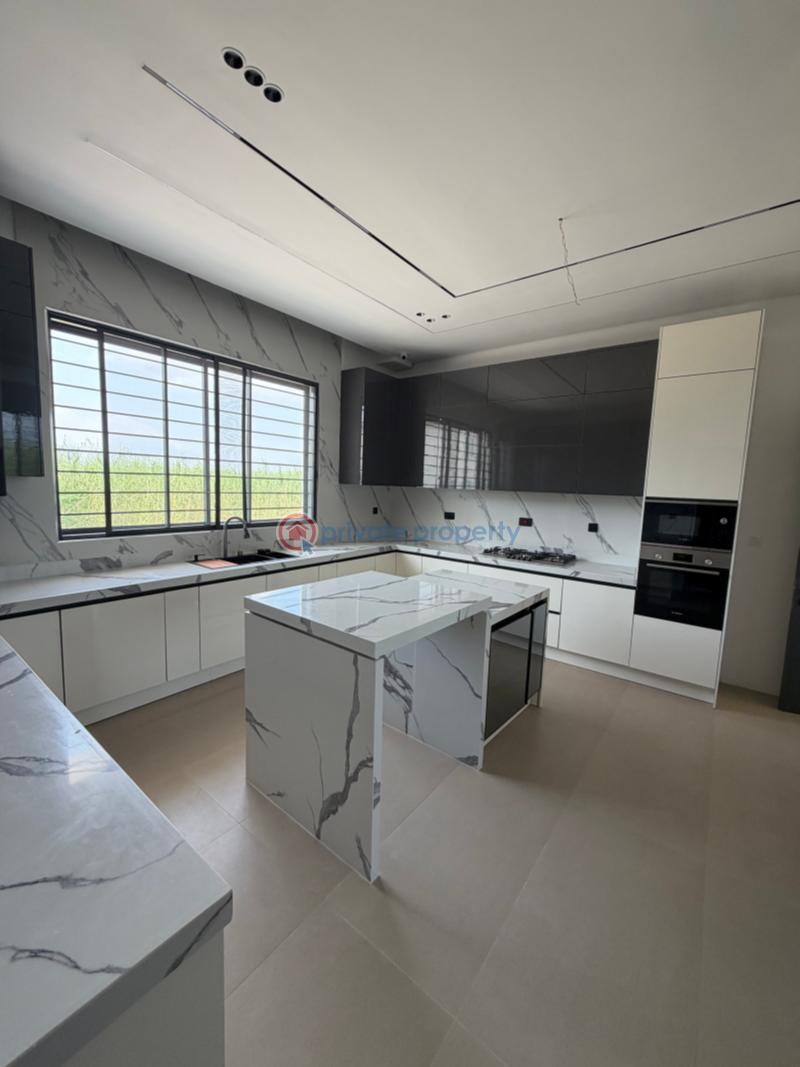 5 bedroom Detached Duplex For Sale Chevron Drive Lekki Lagos - 6