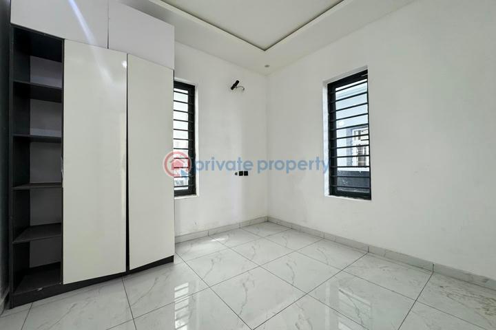 Well finished and spacious 4 bedrooms detached duplex with bq - 5 4 bedroom Detached Duplex For Sale Idado Lekki Lagos - 5