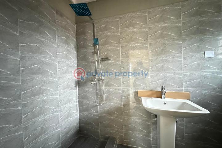 Well finished and spacious 4 bedrooms detached duplex with bq - 17 4 bedroom Detached Duplex For Sale Alalubosa Ibadan Oyo - 17