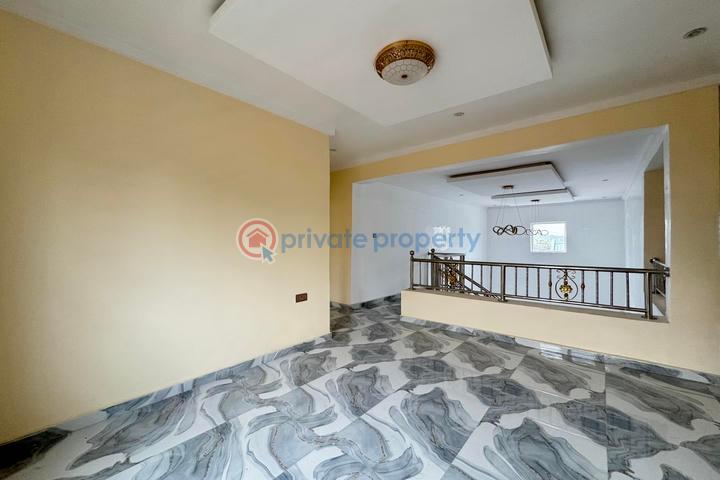 Well finished and spacious 4 bedrooms detached duplex with bq - 13 4 bedroom Detached Duplex For Sale Alalubosa Ibadan Oyo - 13